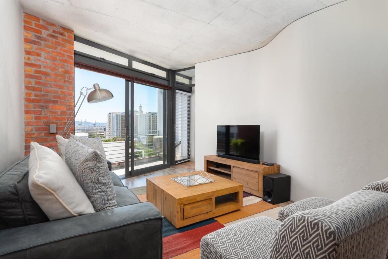 Metropolis Luxury Apartments Cape Town Exterior photo