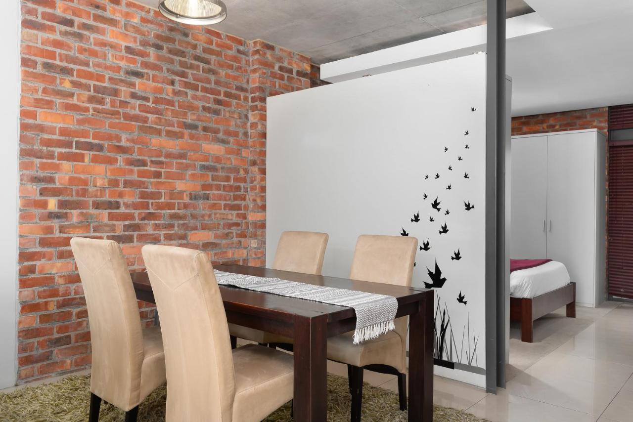 Metropolis Luxury Apartments Cape Town Exterior photo