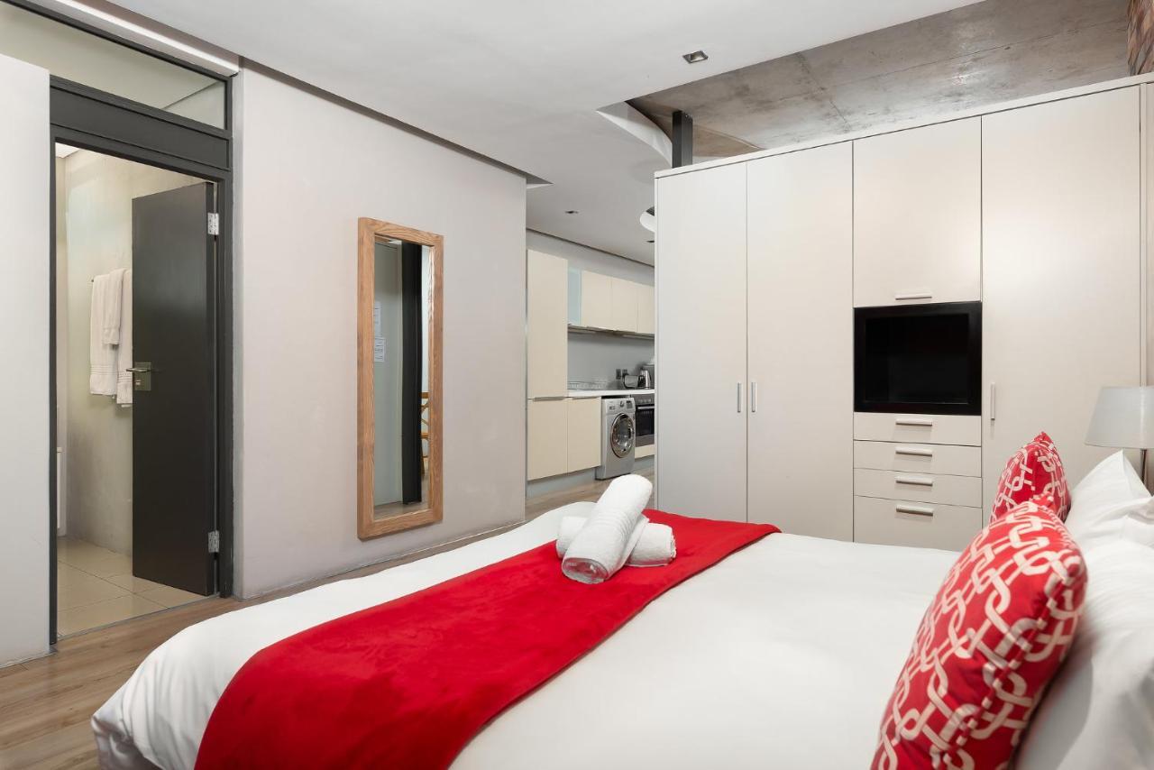 Metropolis Luxury Apartments Cape Town Exterior photo