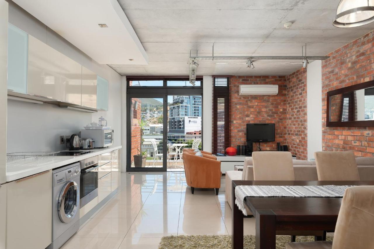 Metropolis Luxury Apartments Cape Town Exterior photo