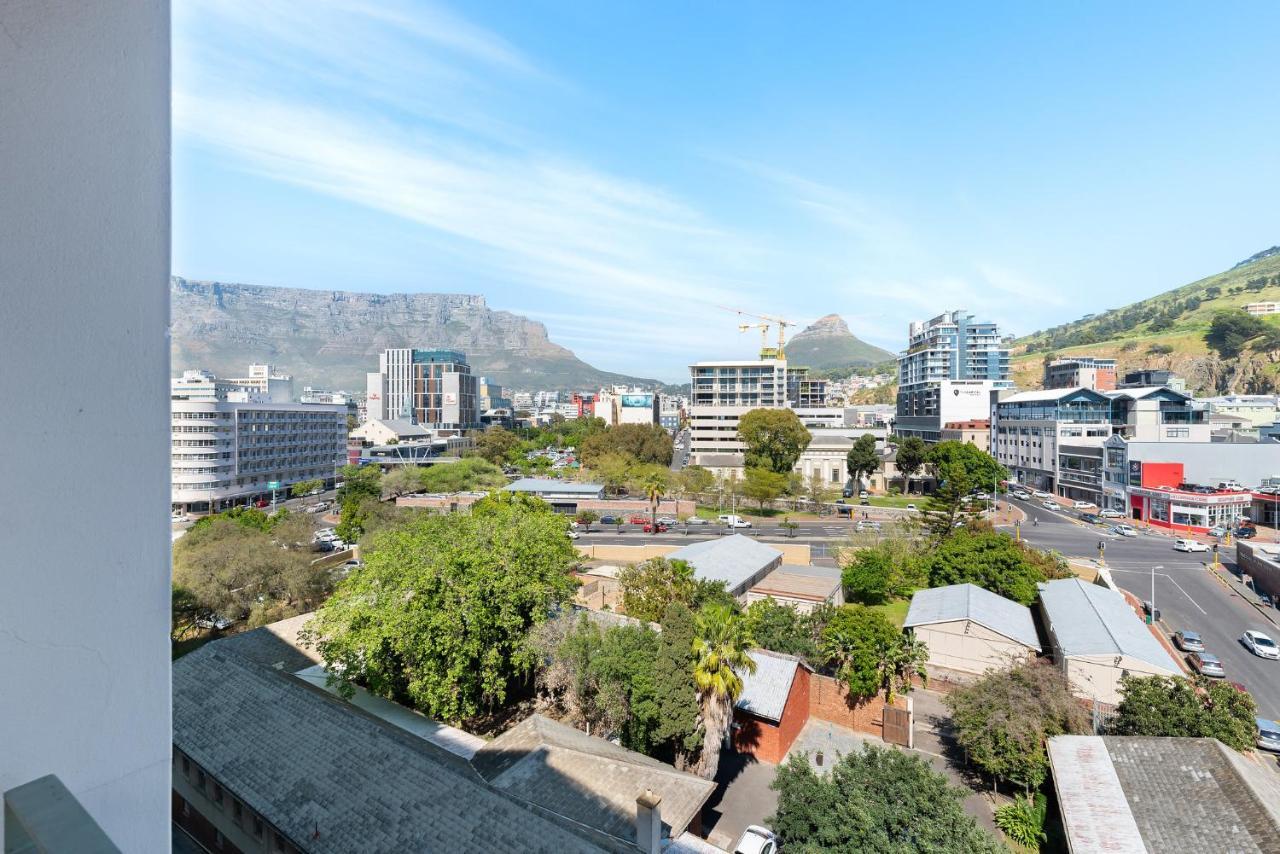 Metropolis Luxury Apartments Cape Town Exterior photo