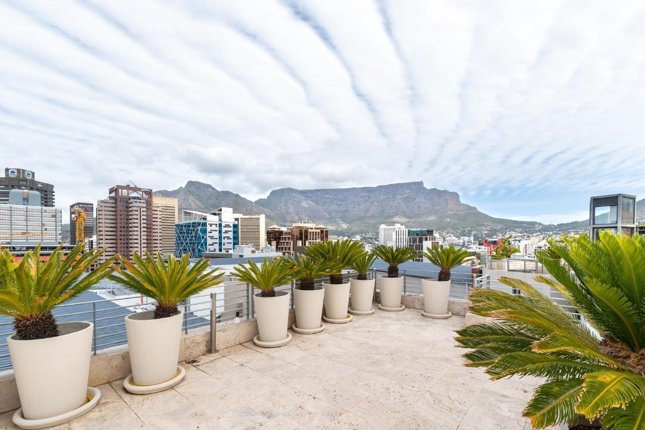 Metropolis Luxury Apartments Cape Town Exterior photo