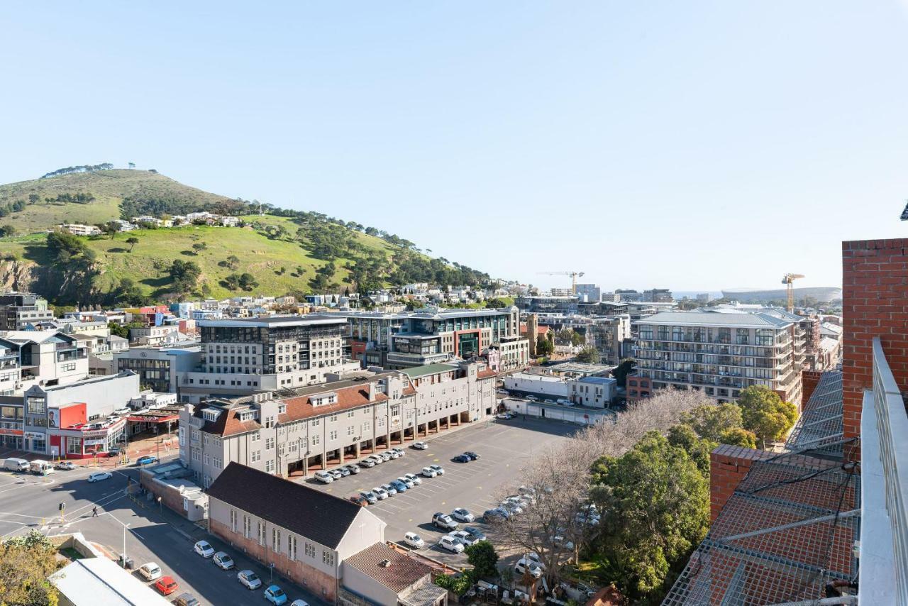 Metropolis Luxury Apartments Cape Town Exterior photo