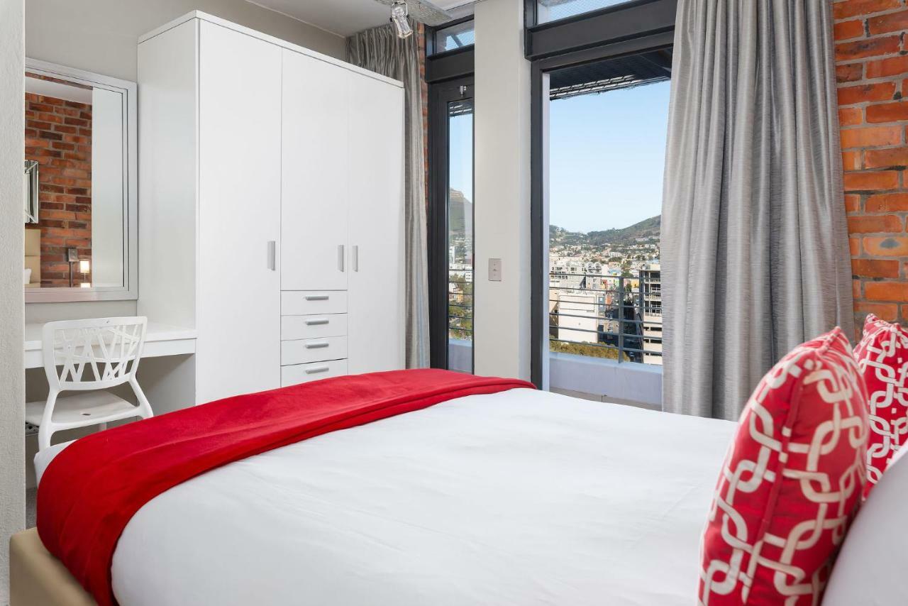 Metropolis Luxury Apartments Cape Town Exterior photo