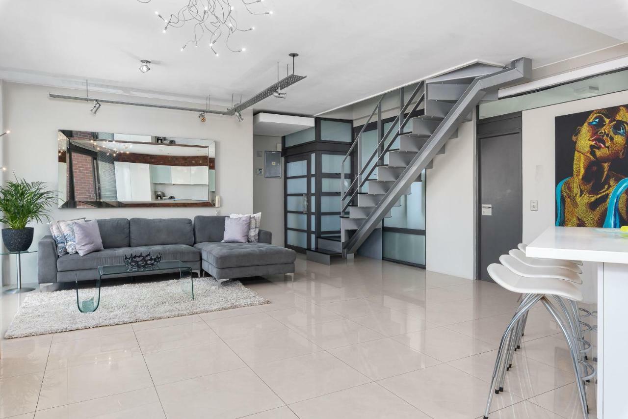 Metropolis Luxury Apartments Cape Town Exterior photo